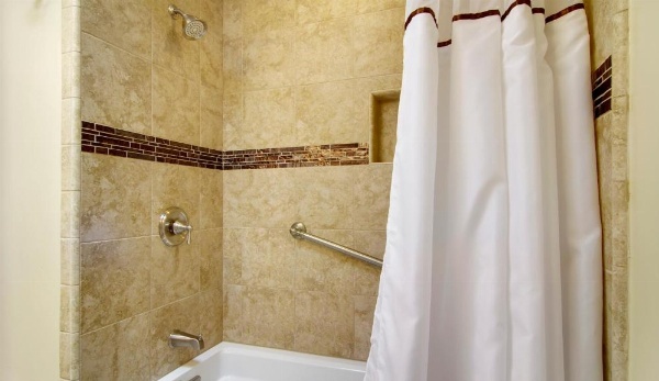 Wayside Inn image 37