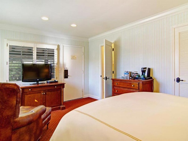 Wayside Inn image 53
