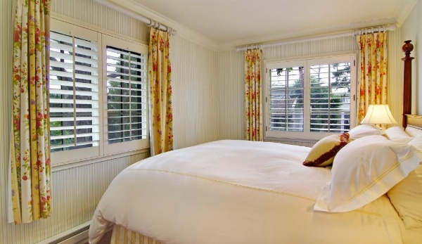 Wayside Inn image 61